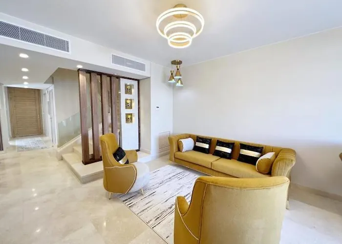 Mangrovy Townhouse 4bd Villa