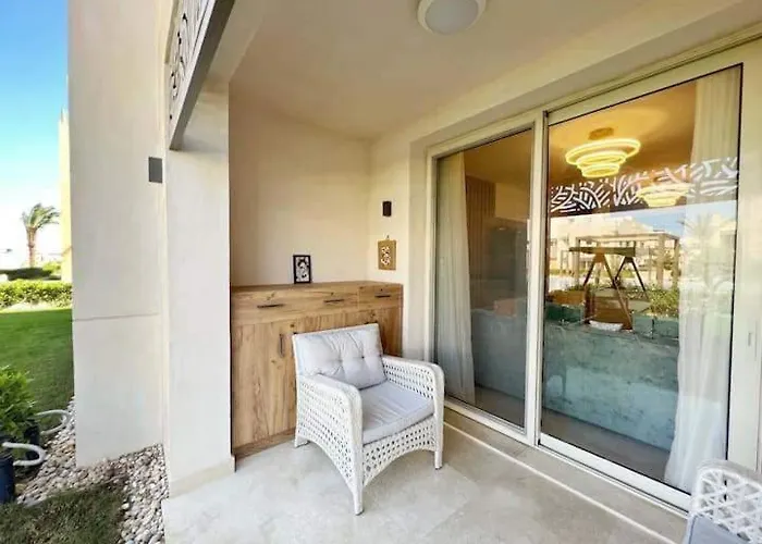 Mangrovy Townhouse 4bd Villa