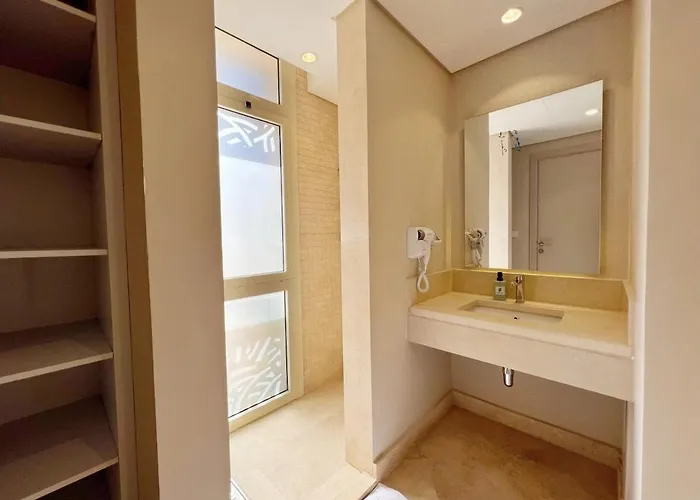 Mangrovy Townhouse 4bd הורגהדה